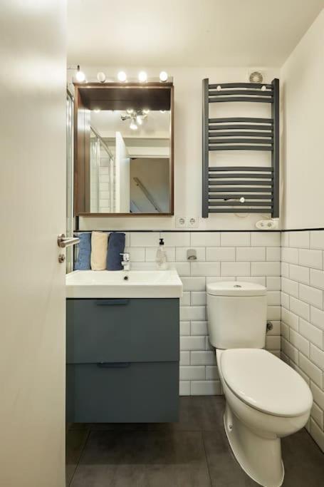 Apartamento Con Encanto En Sol - Madrid #A Bagian luar foto